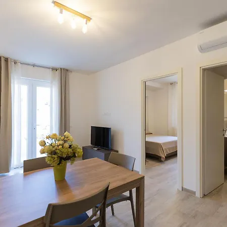 Sansone Sul Mare Daire